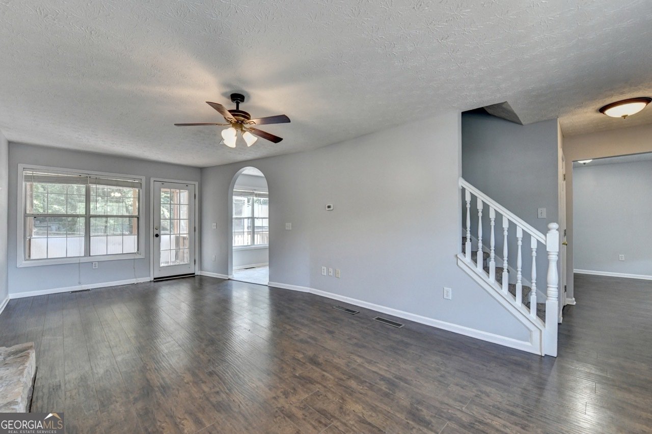 3270 Spincaster Way Loganville - Photo 6