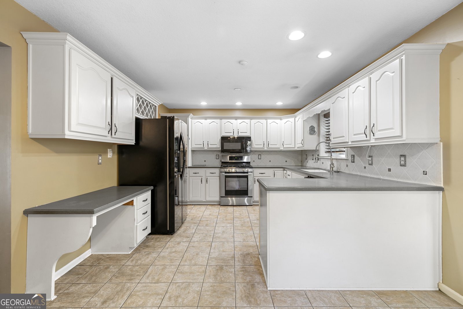 4520 Forest Green Drive Sugar Hill - Photo 9