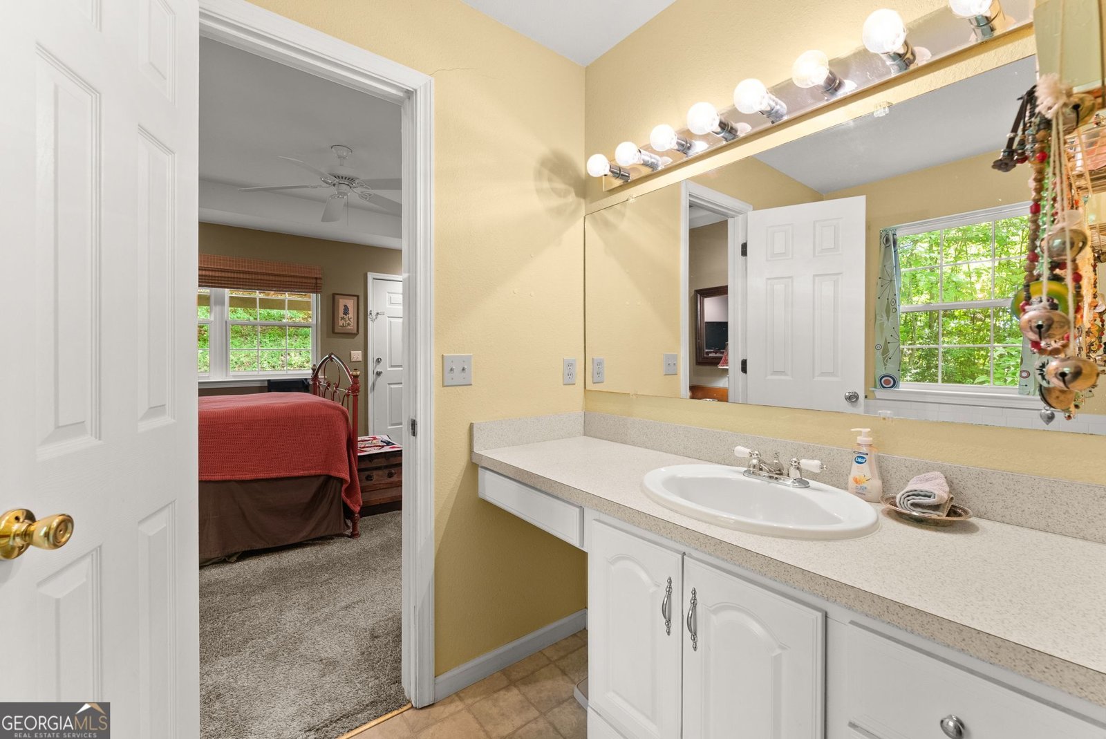 162 Greenview Court Cleveland - Photo 32