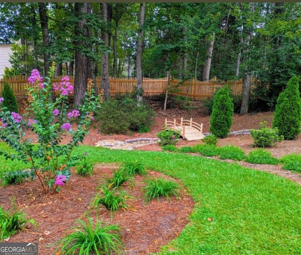 6292 Woodlore Drive Acworth - Photo 3