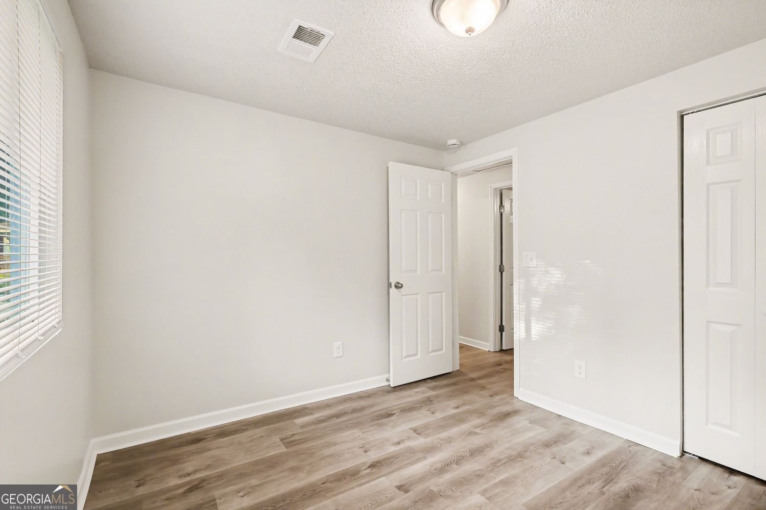 4905 Glenside Court Stone Mountain - Photo 12