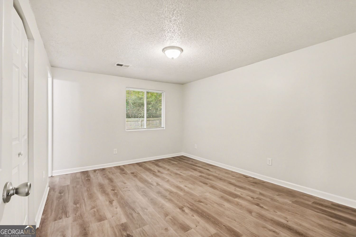 4905 Glenside Court Stone Mountain - Photo 13