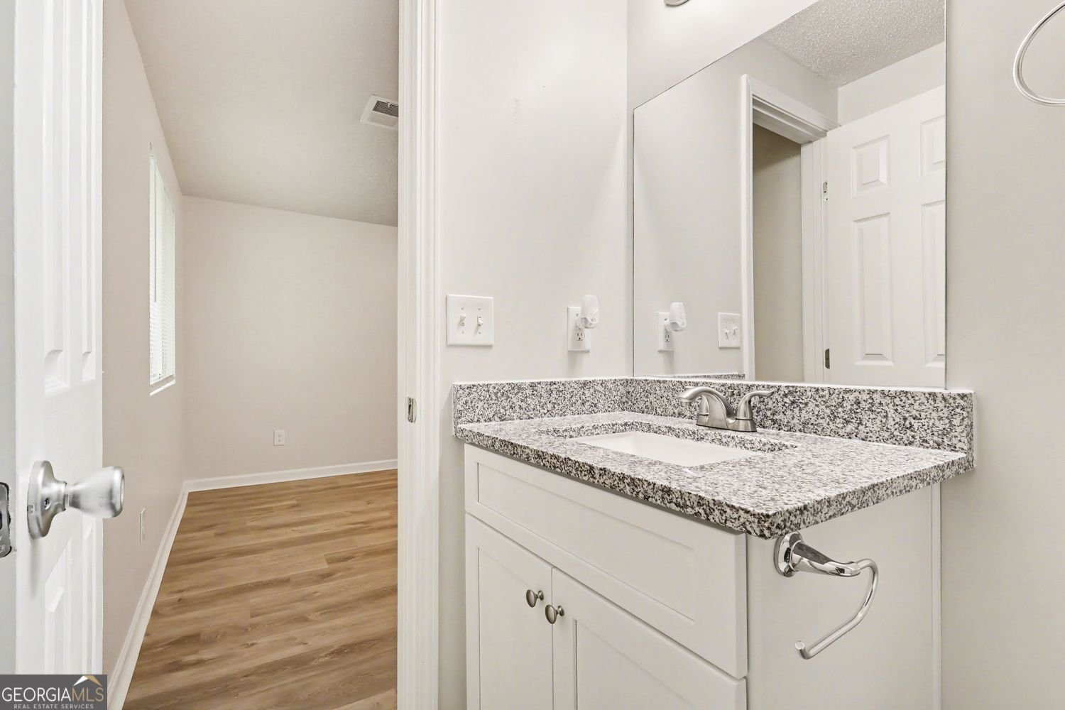 4905 Glenside Court Stone Mountain - Photo 16