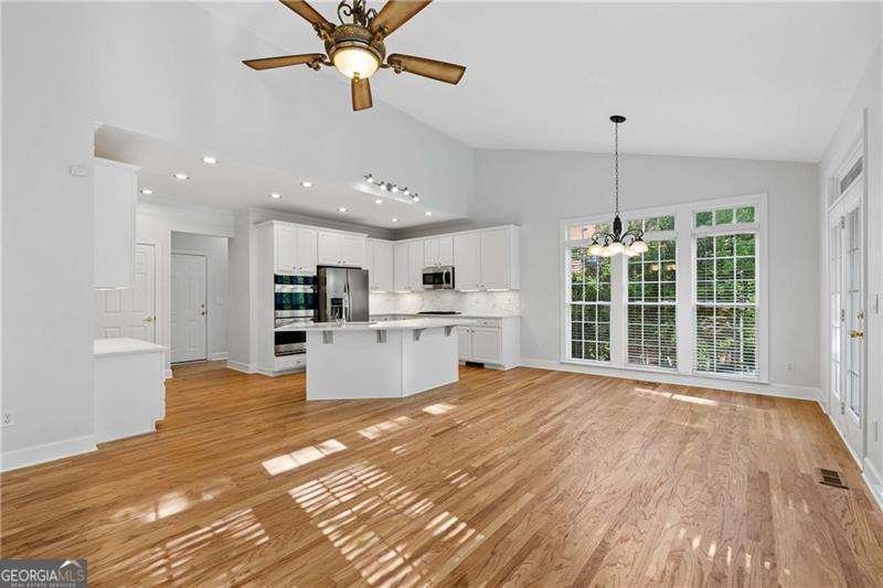 5395 Harbury Lane Suwanee - Photo 30