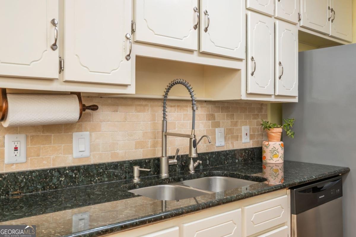 4250 Red Fox Trail Oakwood - Photo 23