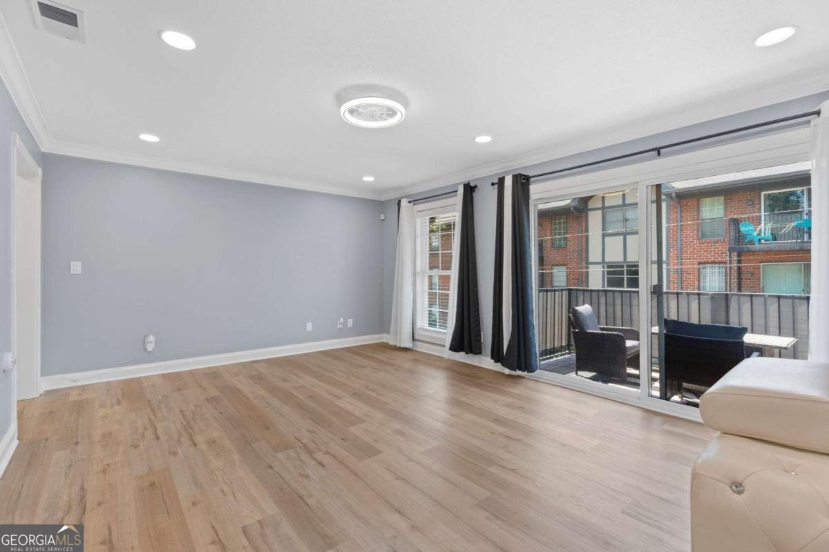 6851 Roswell Road Atlanta - Photo 8