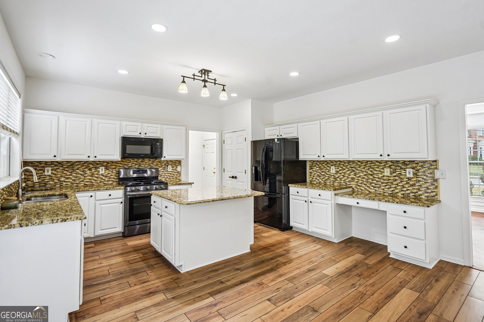 5157 Wellisford Court Suwanee - Photo 13