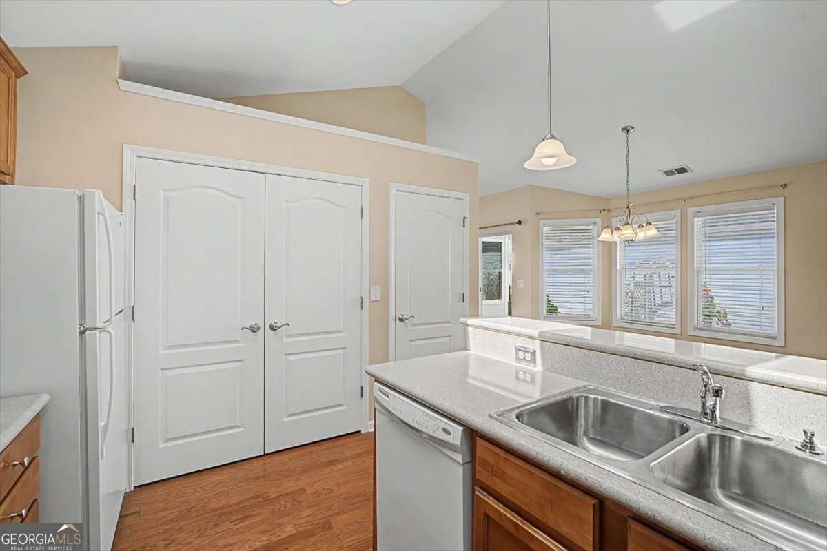 516 Arden Close Woodstock - Photo 16