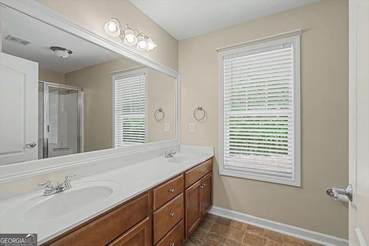 516 Arden Close Woodstock - Photo 22