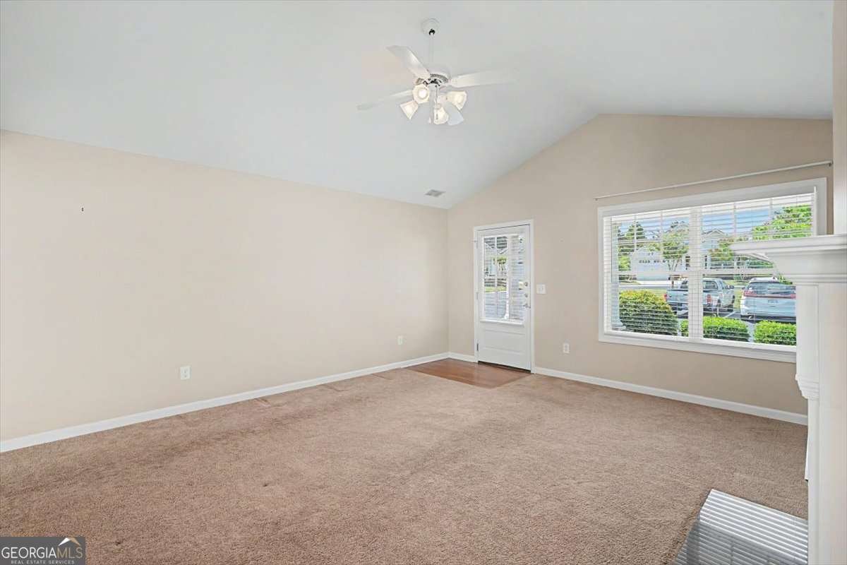 516 Arden Close Woodstock - Photo 7