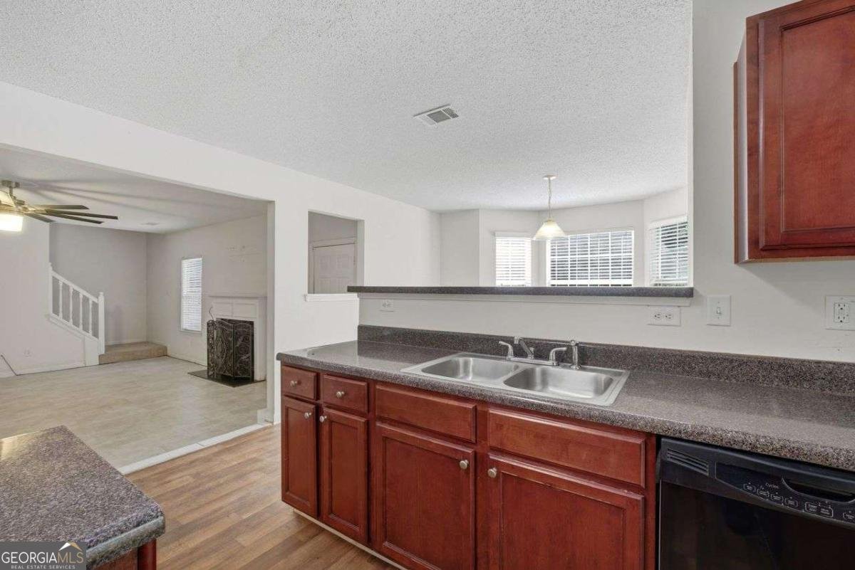 385 Kentwood Springs Drive Hampton - Photo 13