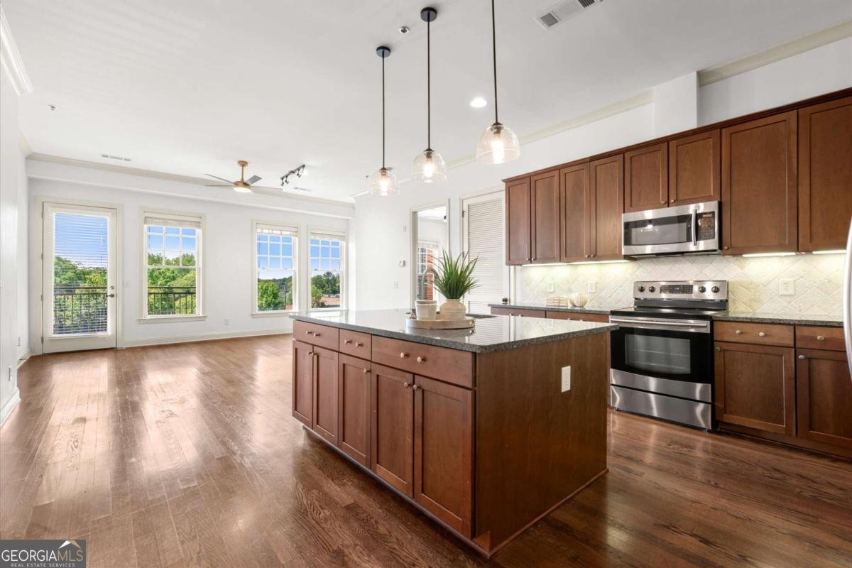 360 Chambers Street Woodstock - Photo 14