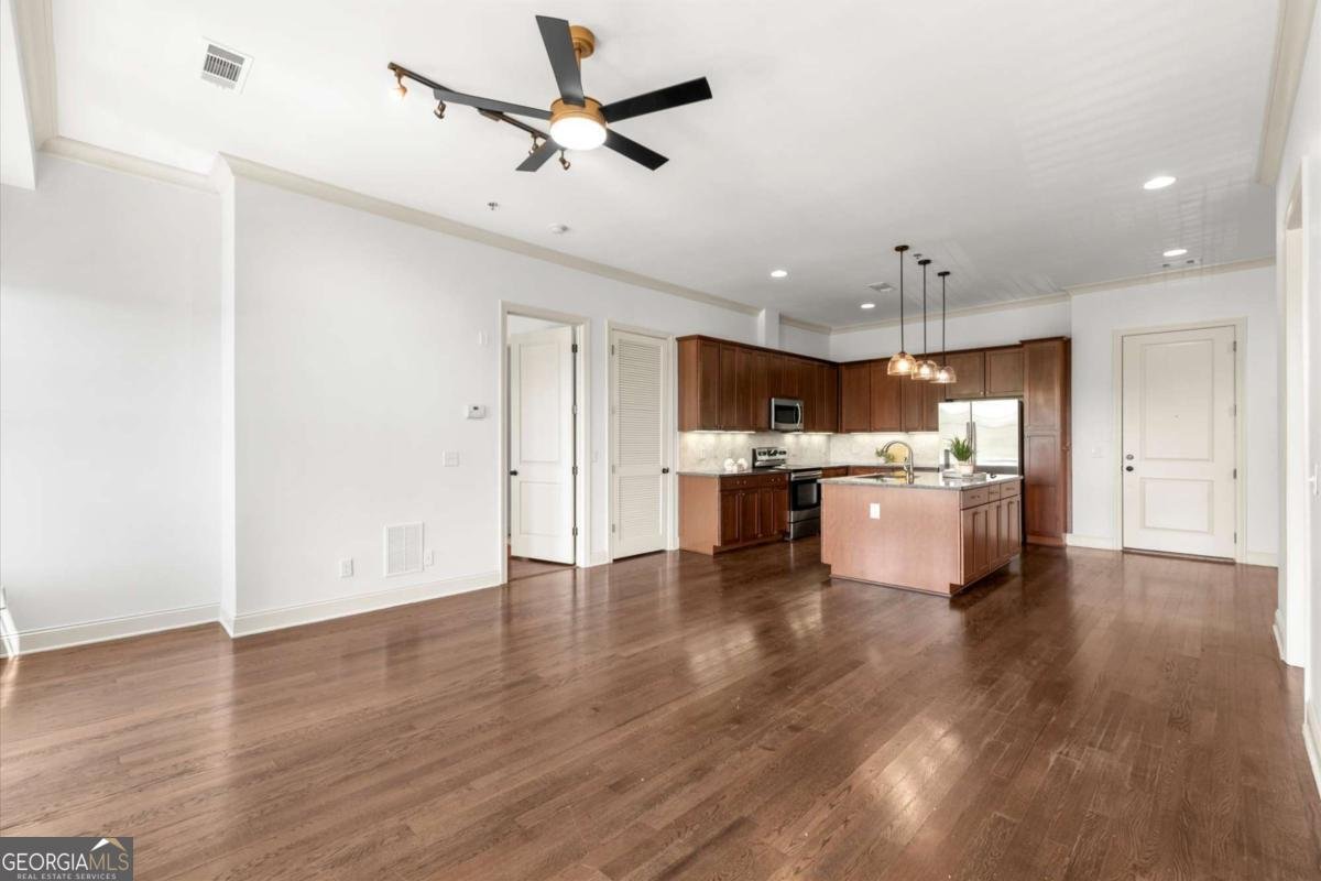 360 Chambers Street Woodstock - Photo 18