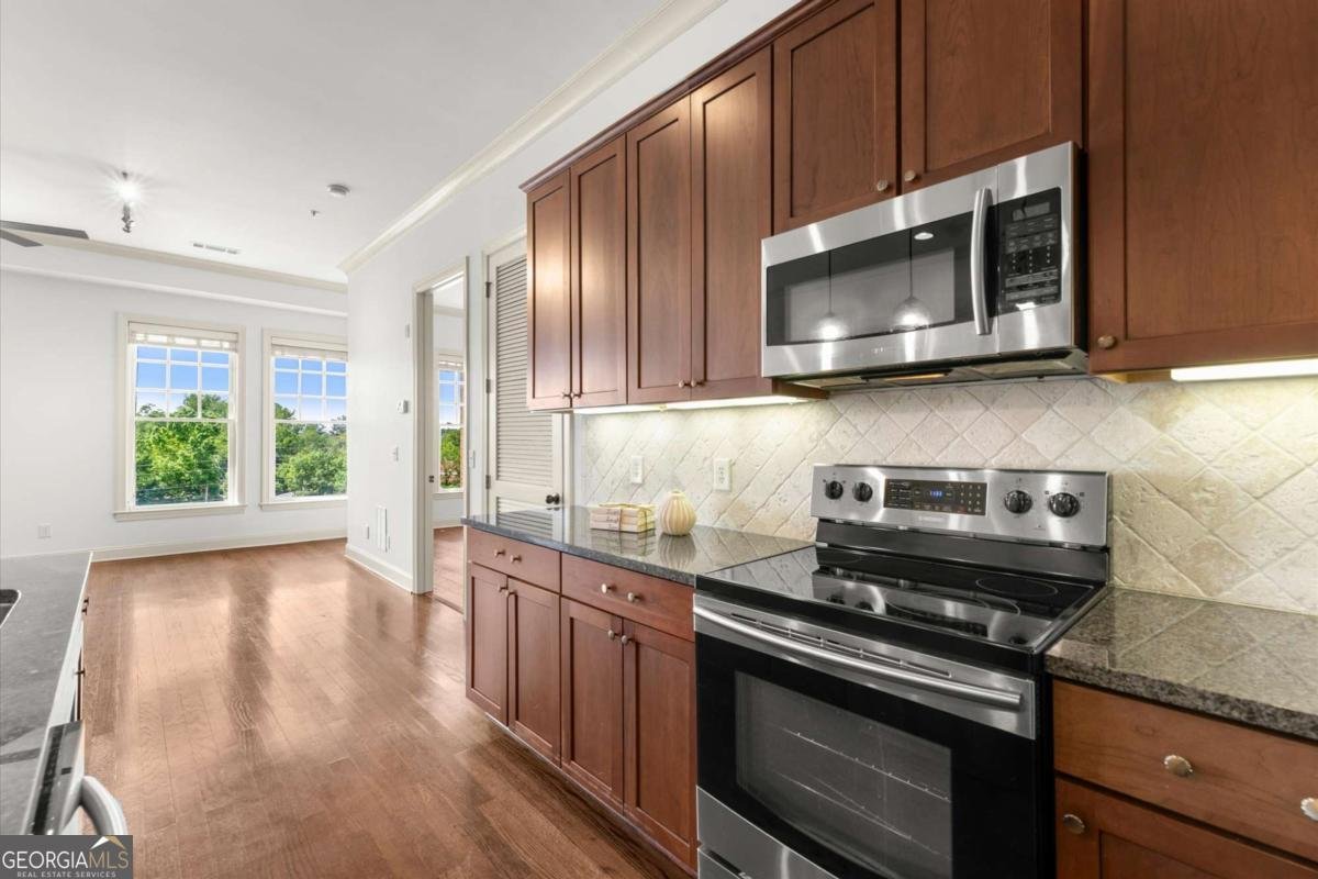 360 Chambers Street Woodstock - Photo 20