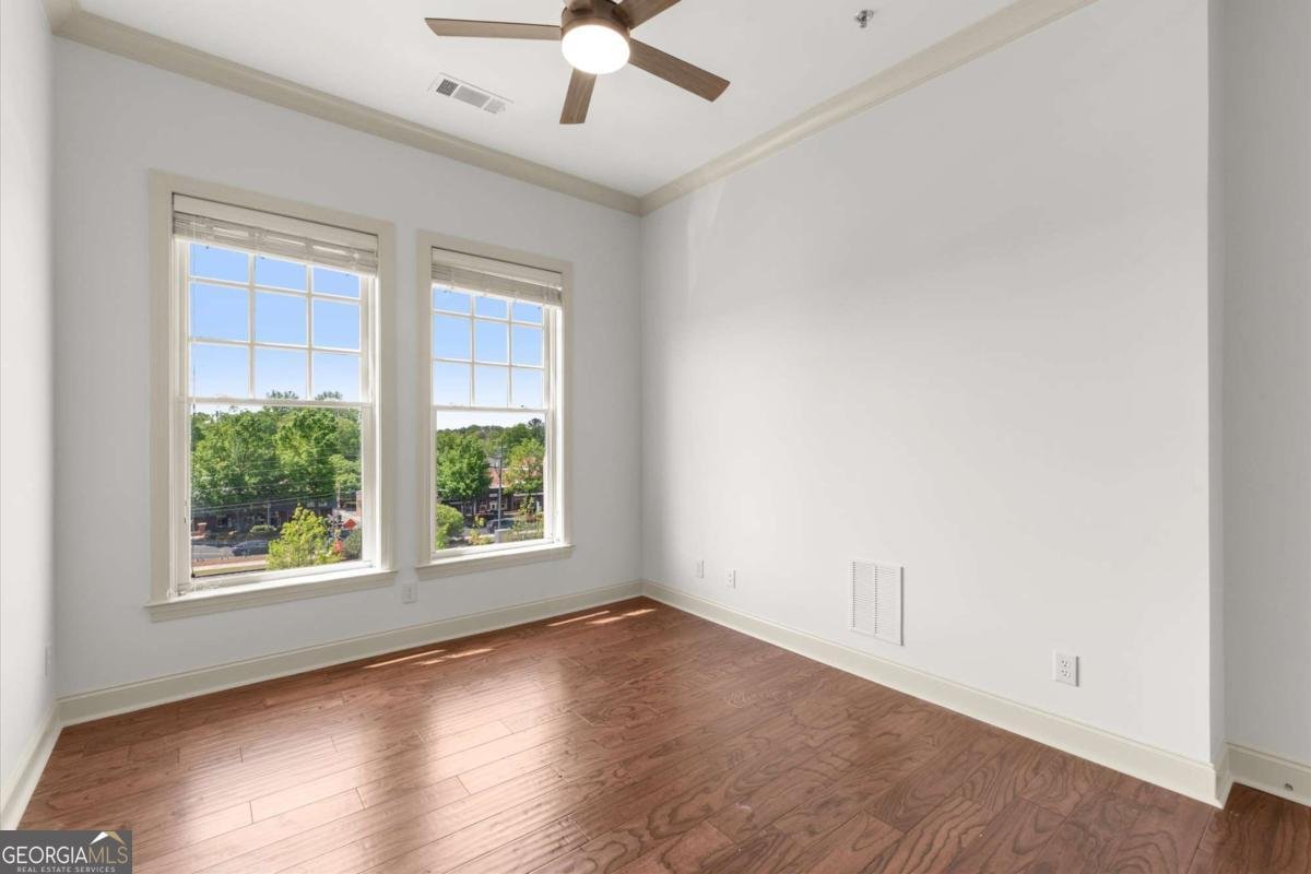 360 Chambers Street Woodstock - Photo 33