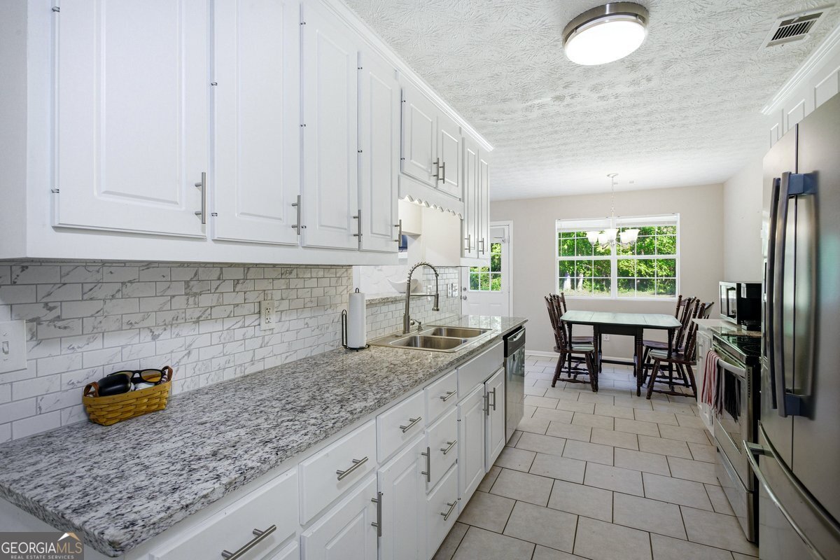 684 Mills Drive Covington - Photo 23