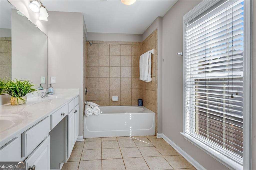 268 Balaban Circle Woodstock - Photo 33