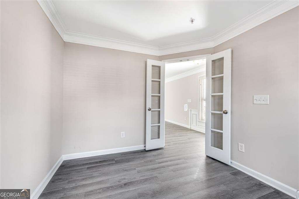 268 Balaban Circle Woodstock - Photo 34