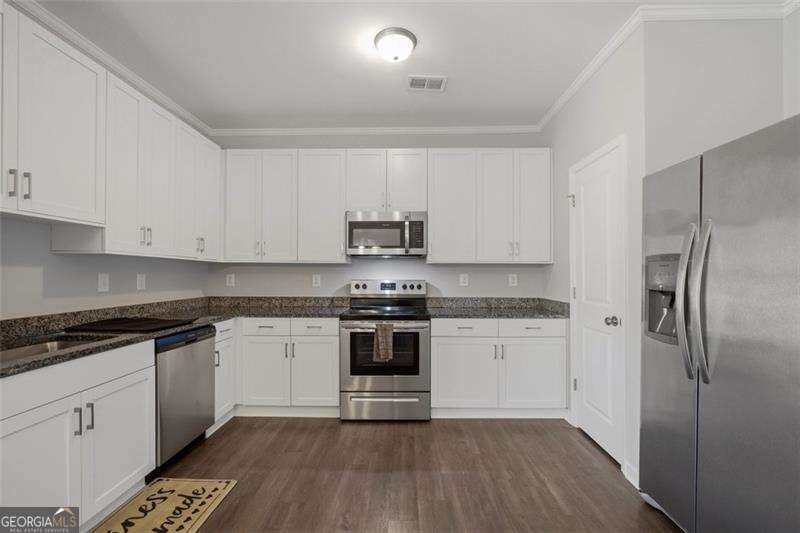 2813 Laurel Ridge Circle Atlanta - Photo 11