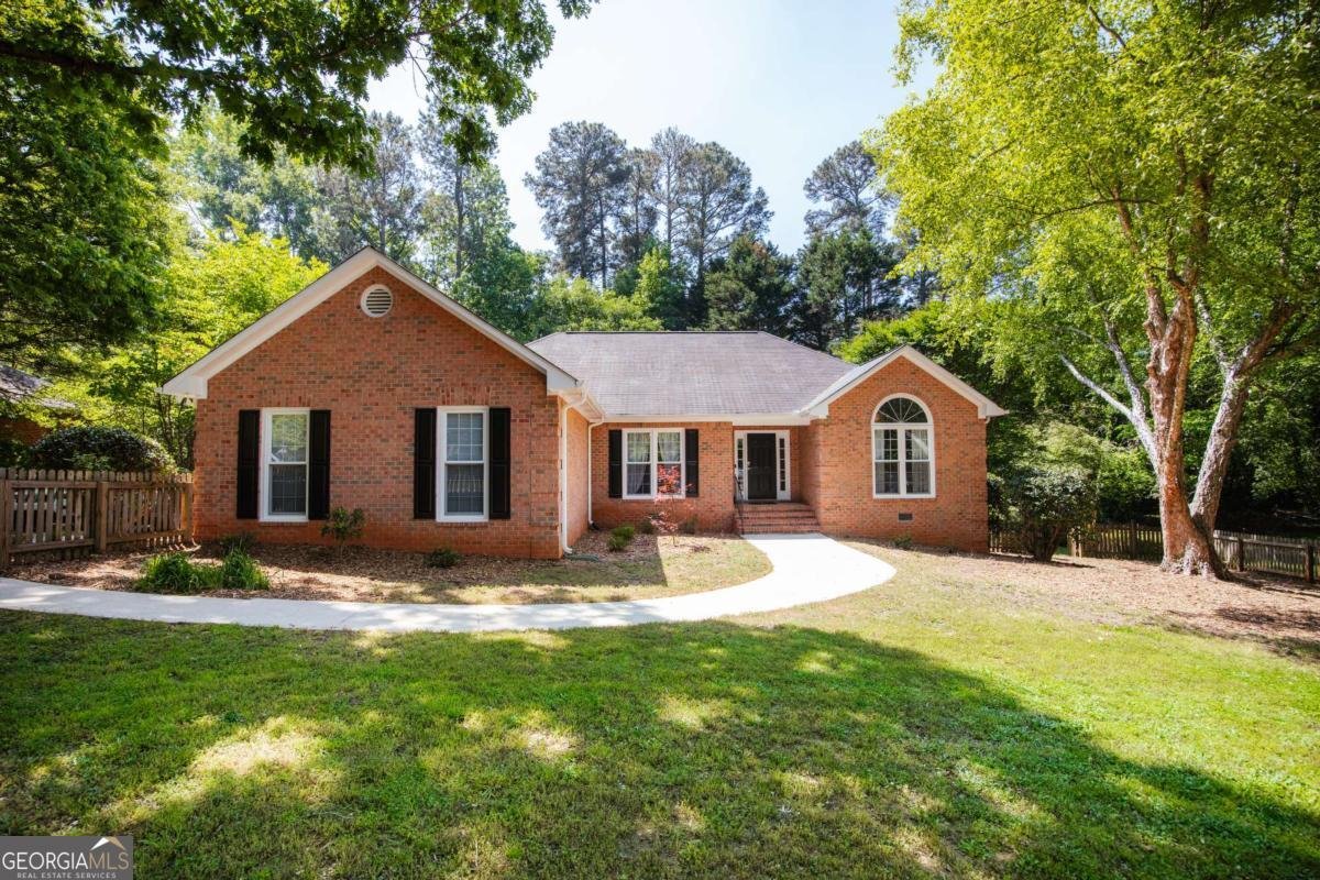 160 Meadow Creek Lane Athens - Photo 1
