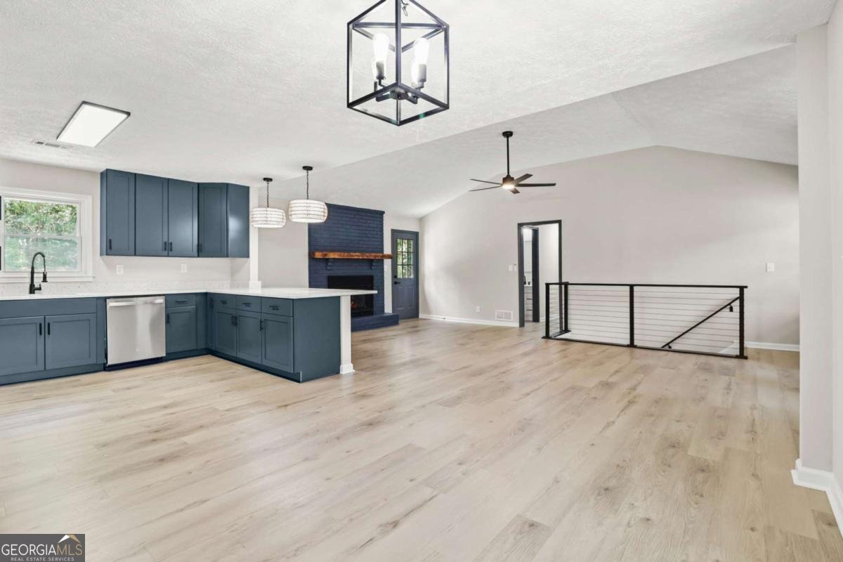 123 Trickum Hills Drive Woodstock - Photo 10