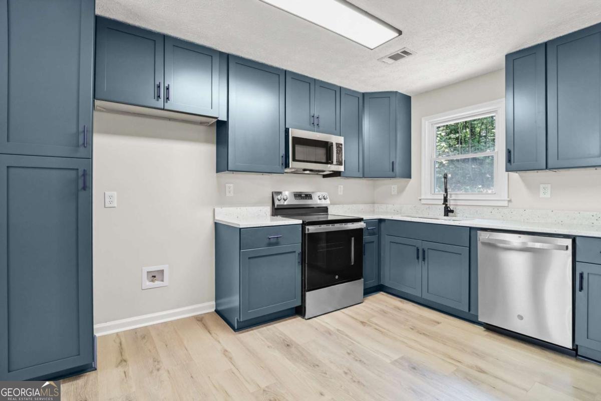 123 Trickum Hills Drive Woodstock - Photo 14