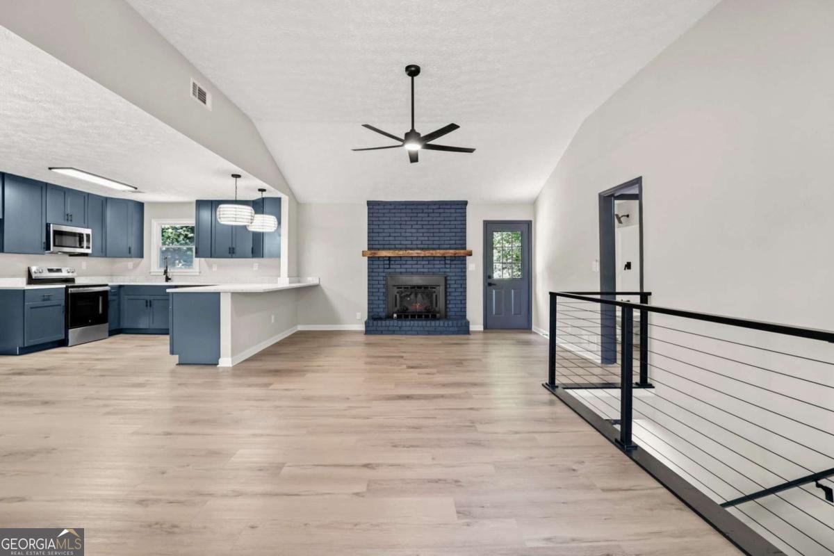 123 Trickum Hills Drive Woodstock - Photo 8