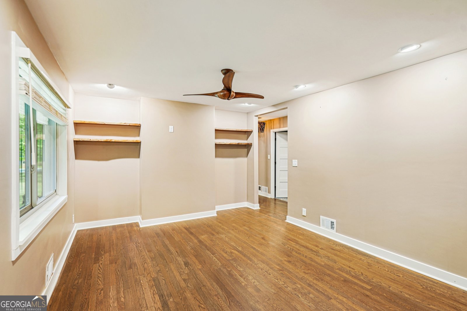 1679 Seayes Road Mableton - Photo 9