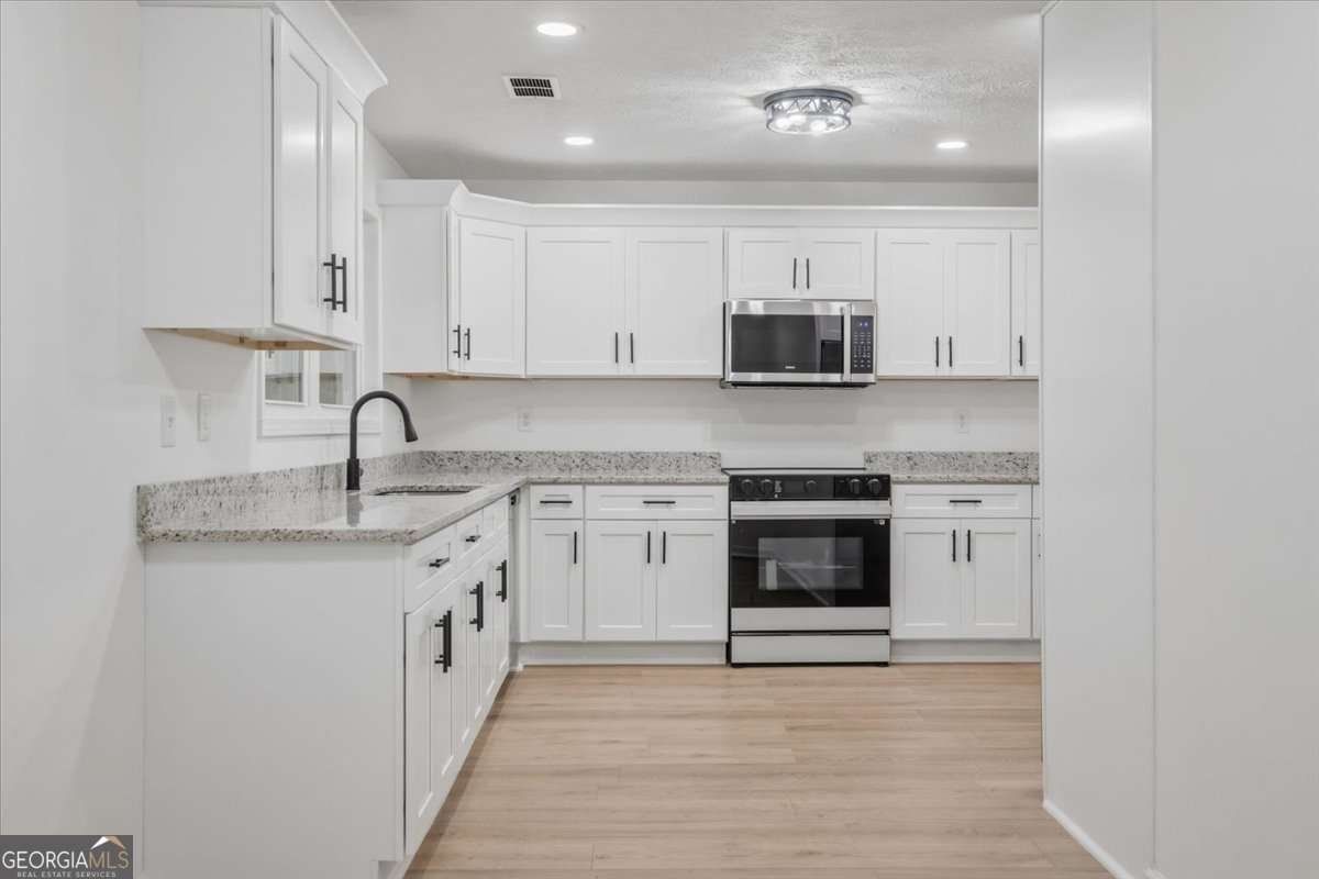 45 Center Road Rome - Photo 16