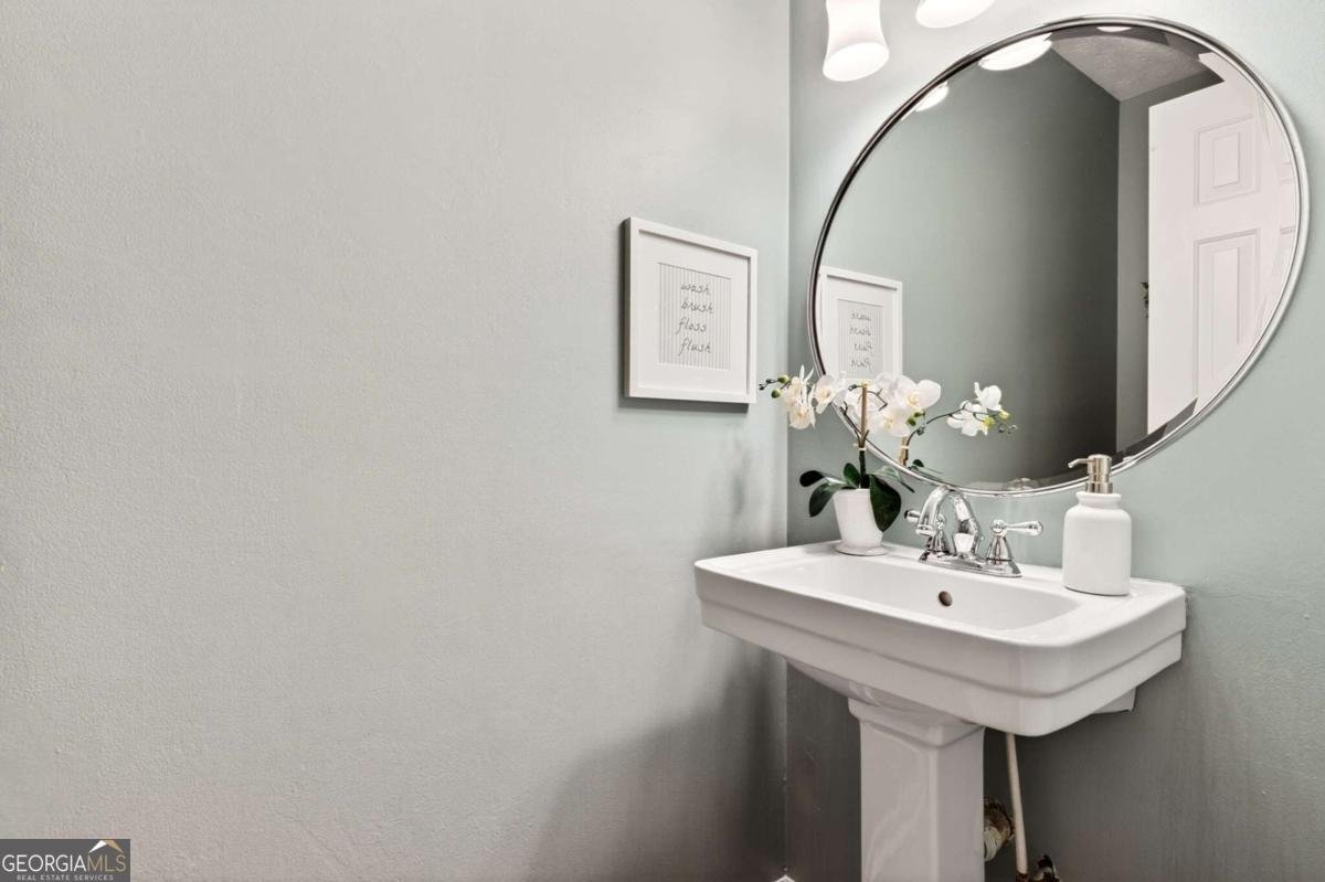 16140 Henderson Road Alpharetta - Photo 13