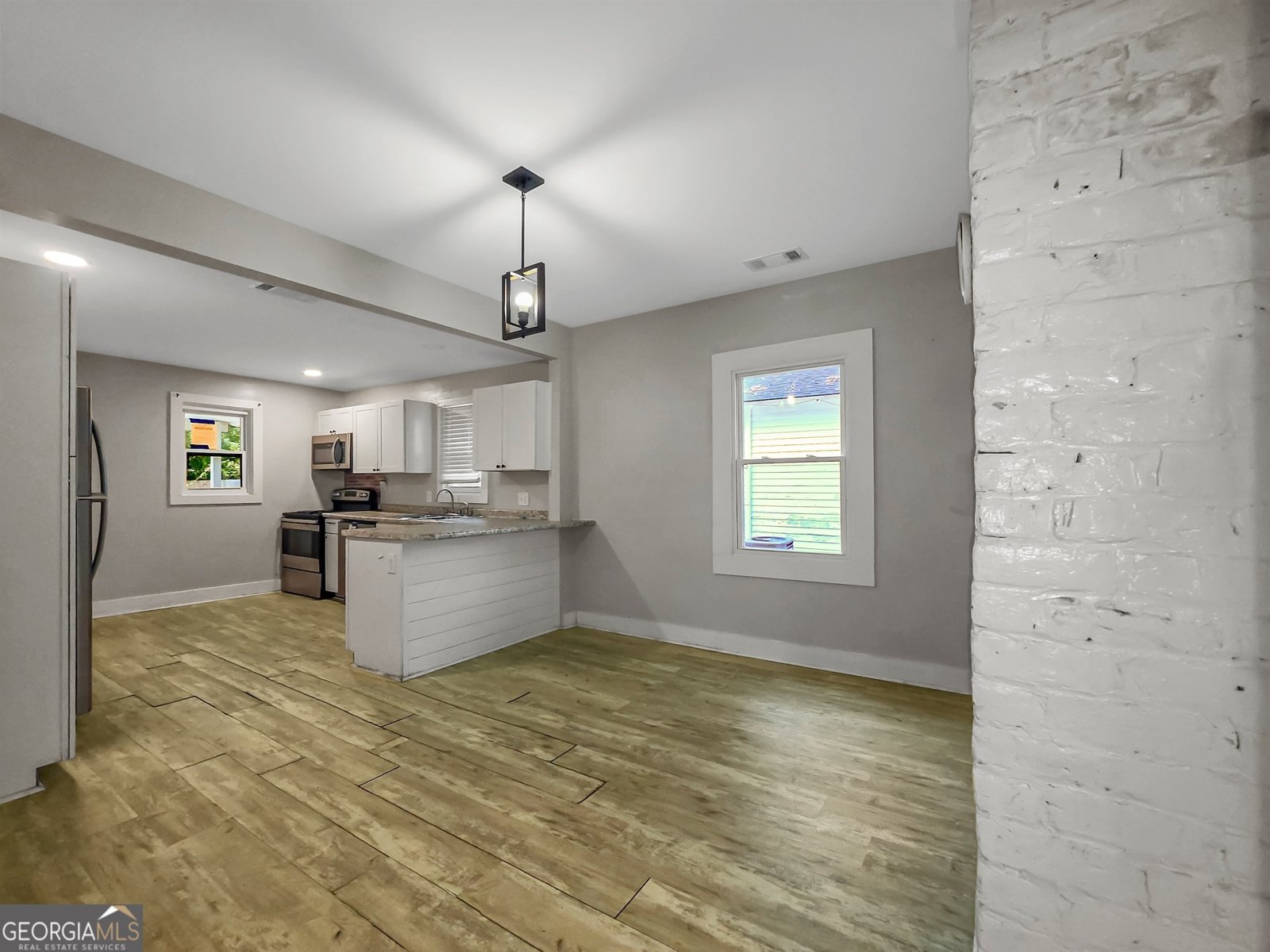 109 57th Street Savannah - Photo 18