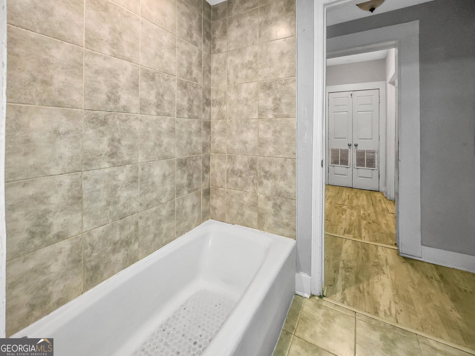 109 57th Street Savannah - Photo 29