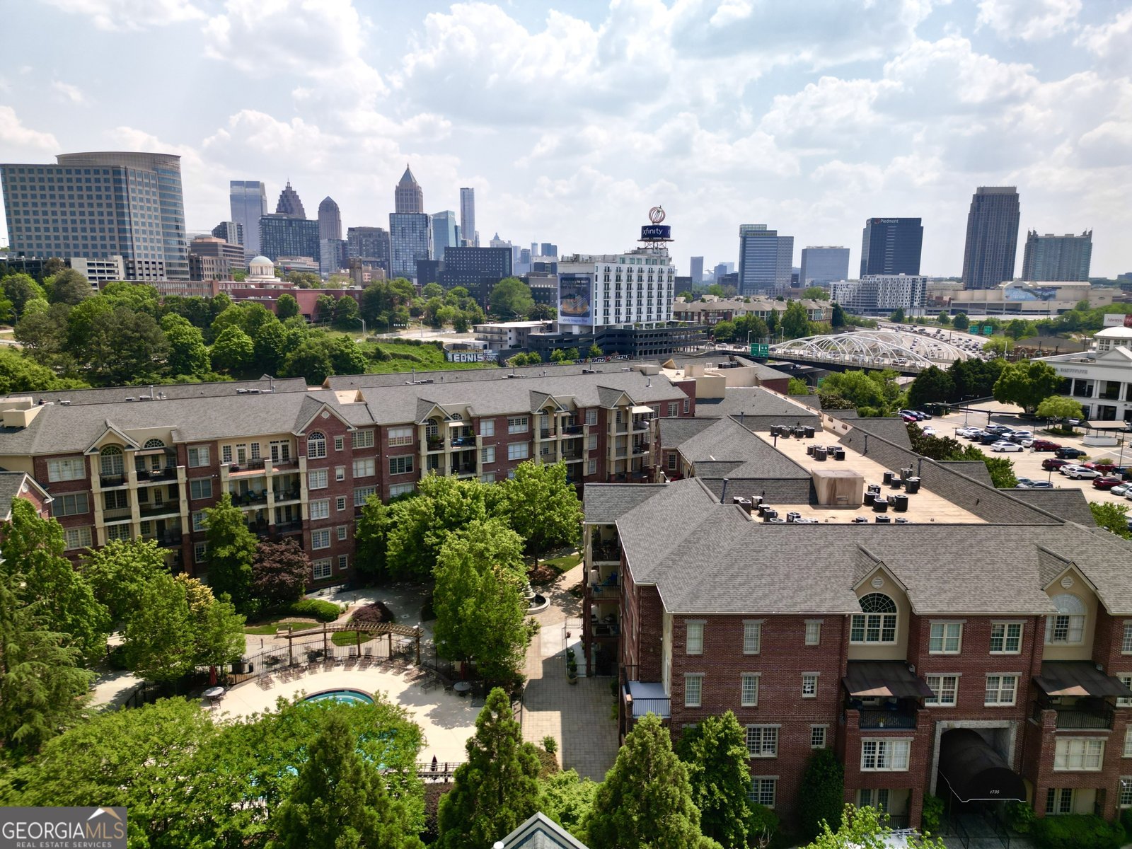 1735 Paechtree Street Atlanta - Photo 1