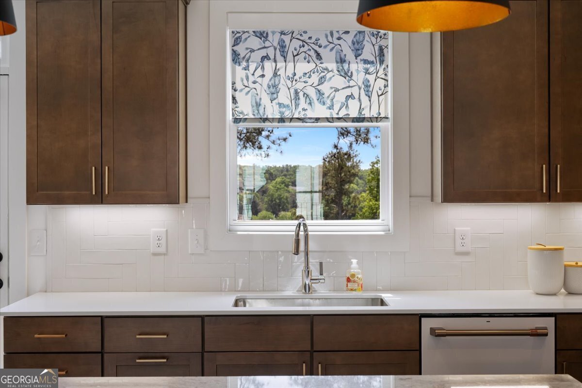 301 Penny Ct Sandy Springs - Photo 13