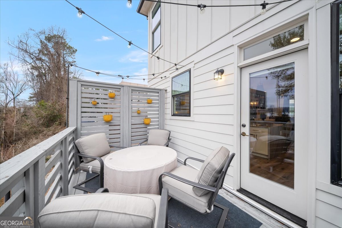 301 Penny Ct Sandy Springs - Photo 16