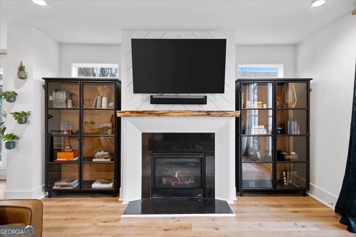 301 Penny Ct Sandy Springs - Photo 7