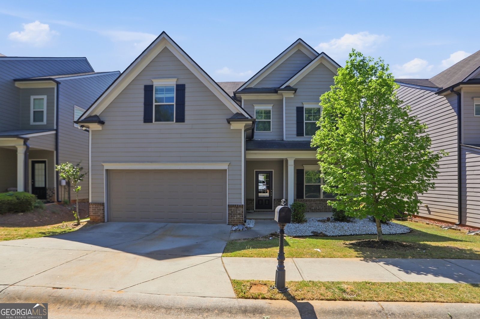 5646 Apple Grove Road Buford - Photo 1