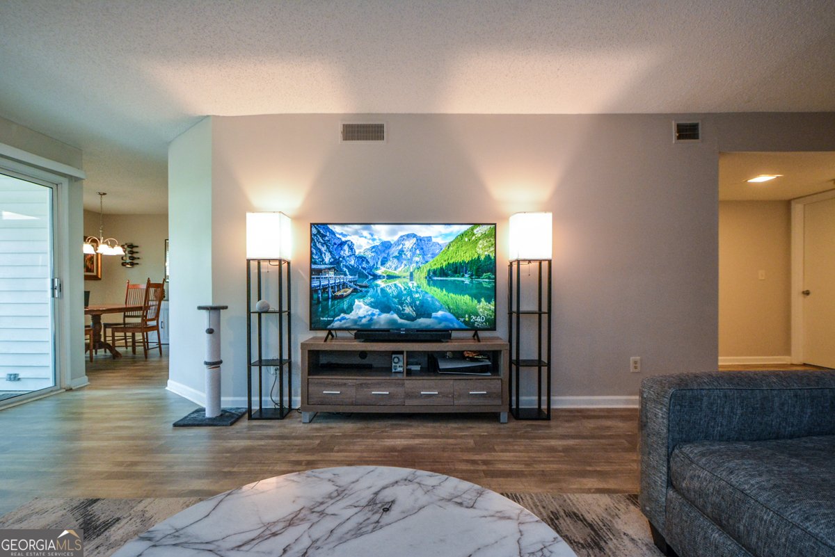 3057 Westwood Way Alpharetta - Photo 6