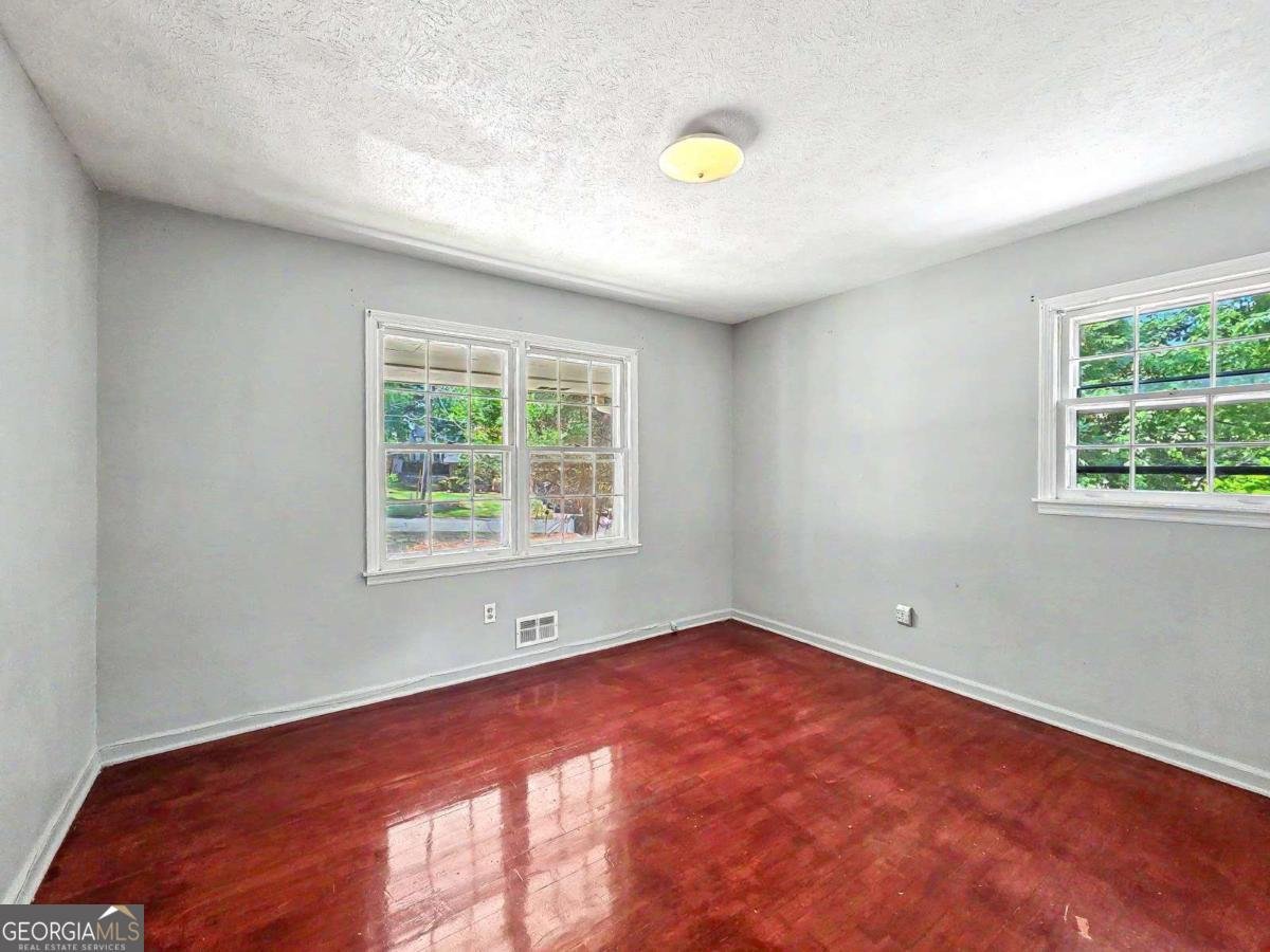 644 Noell Way Lilburn - Photo 17