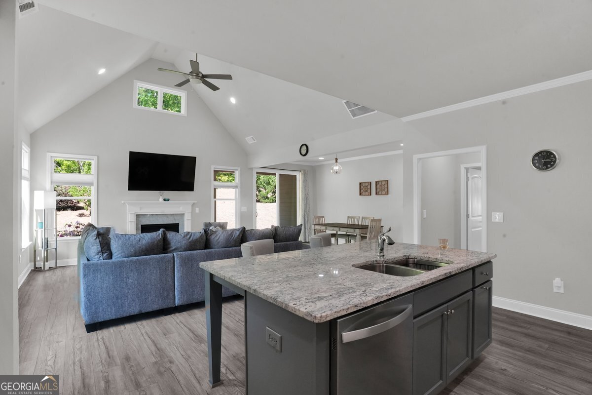 2298 Tumnus Trail Marietta - Photo 13