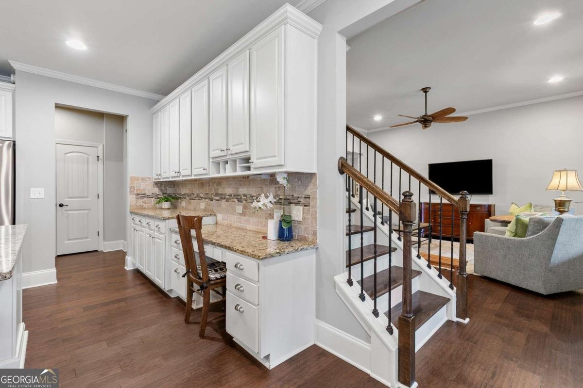 210 Millstone Parkway Woodstock - Photo 18