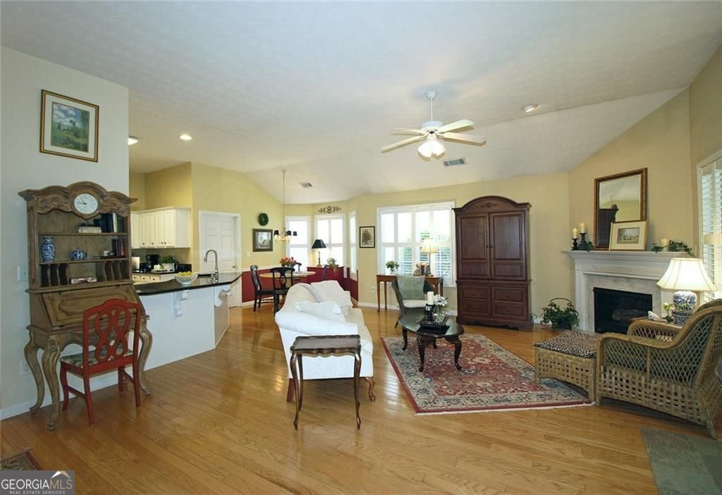 930 Livery Circle Lawrenceville - Photo 12