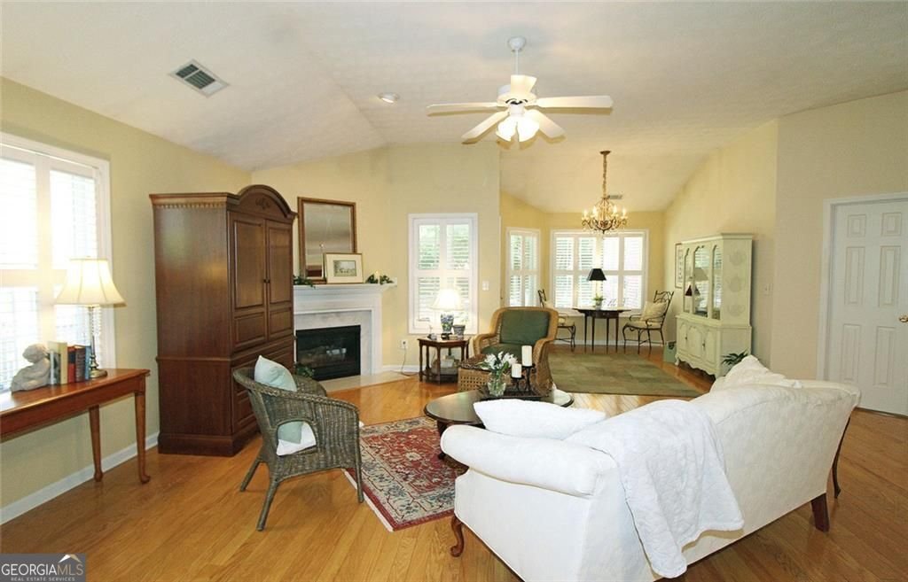 930 Livery Circle Lawrenceville - Photo 9