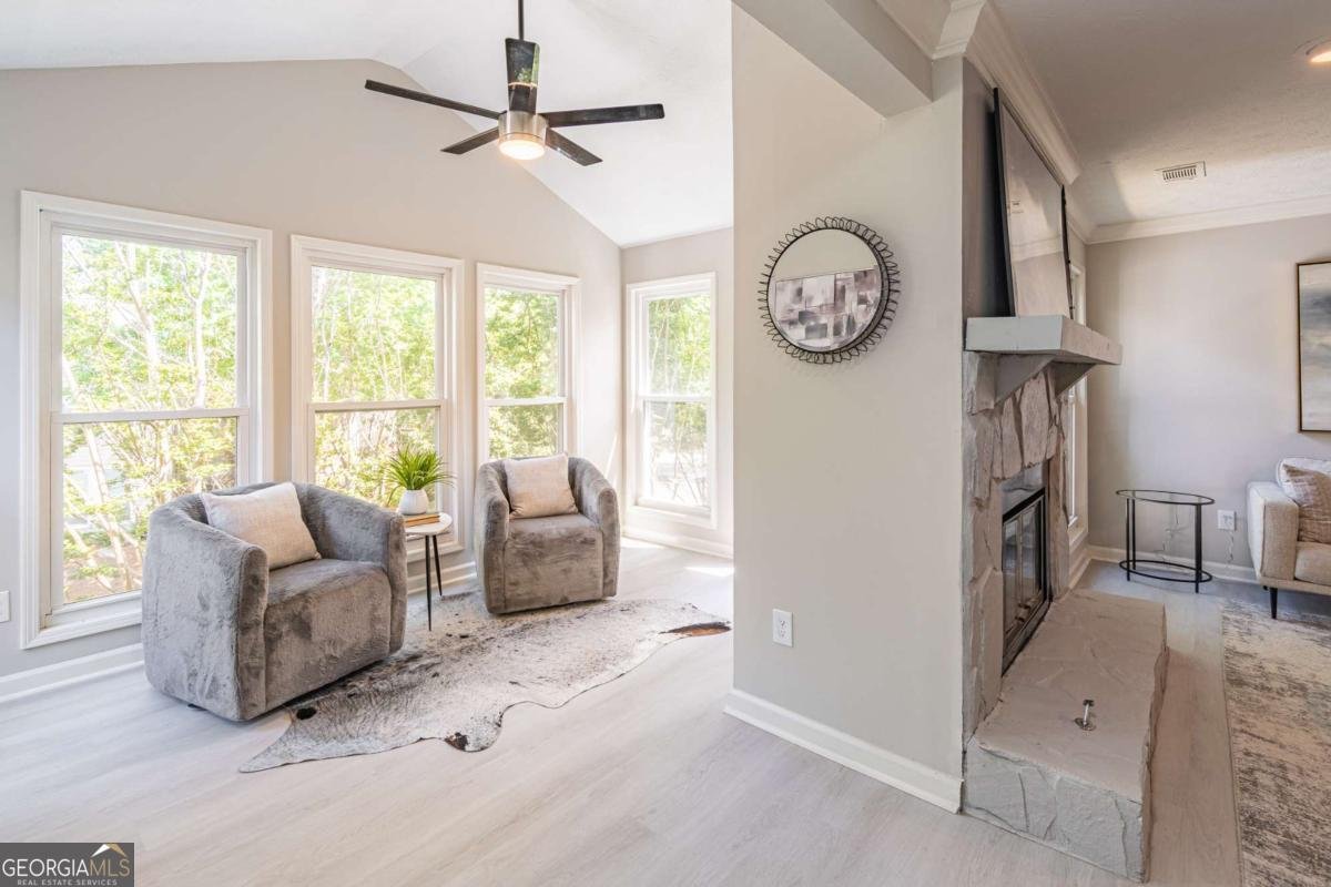 1103 Lake Pointe Circle Roswell - Photo 7