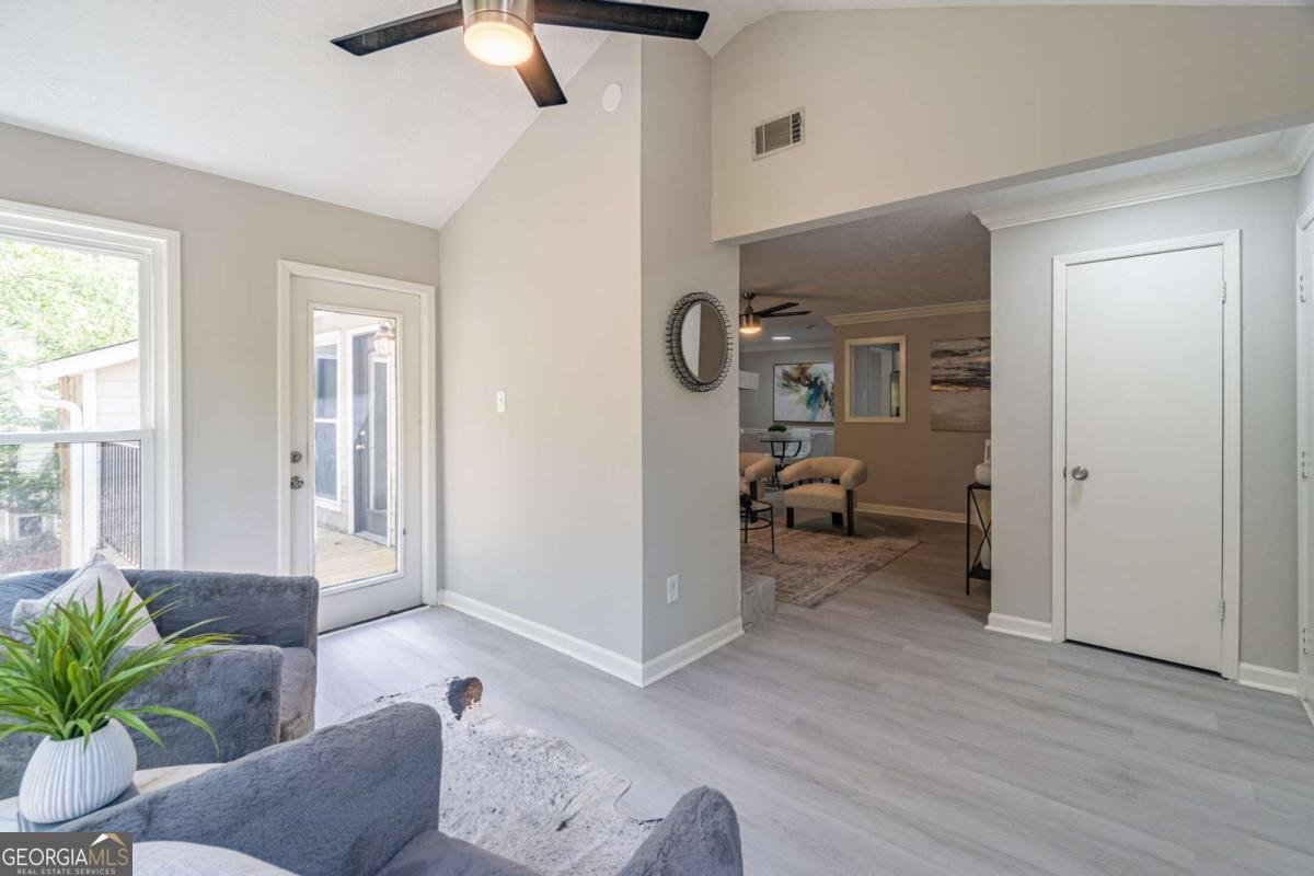 1103 Lake Pointe Circle Roswell - Photo 9