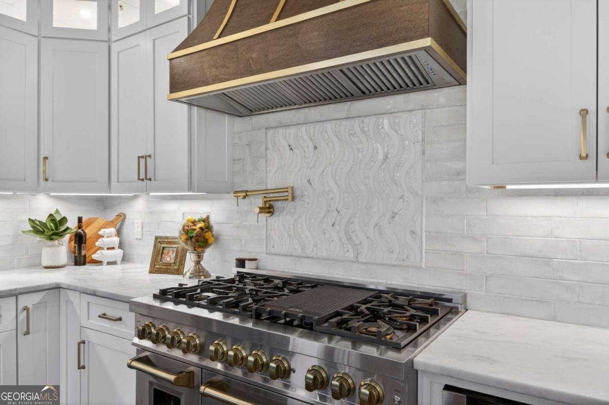 5925 Stoneleigh Drive Suwanee - Photo 18