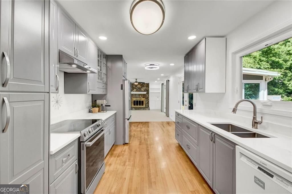 5080 Nesbit Ferry Lane Sandy Springs - Photo 12