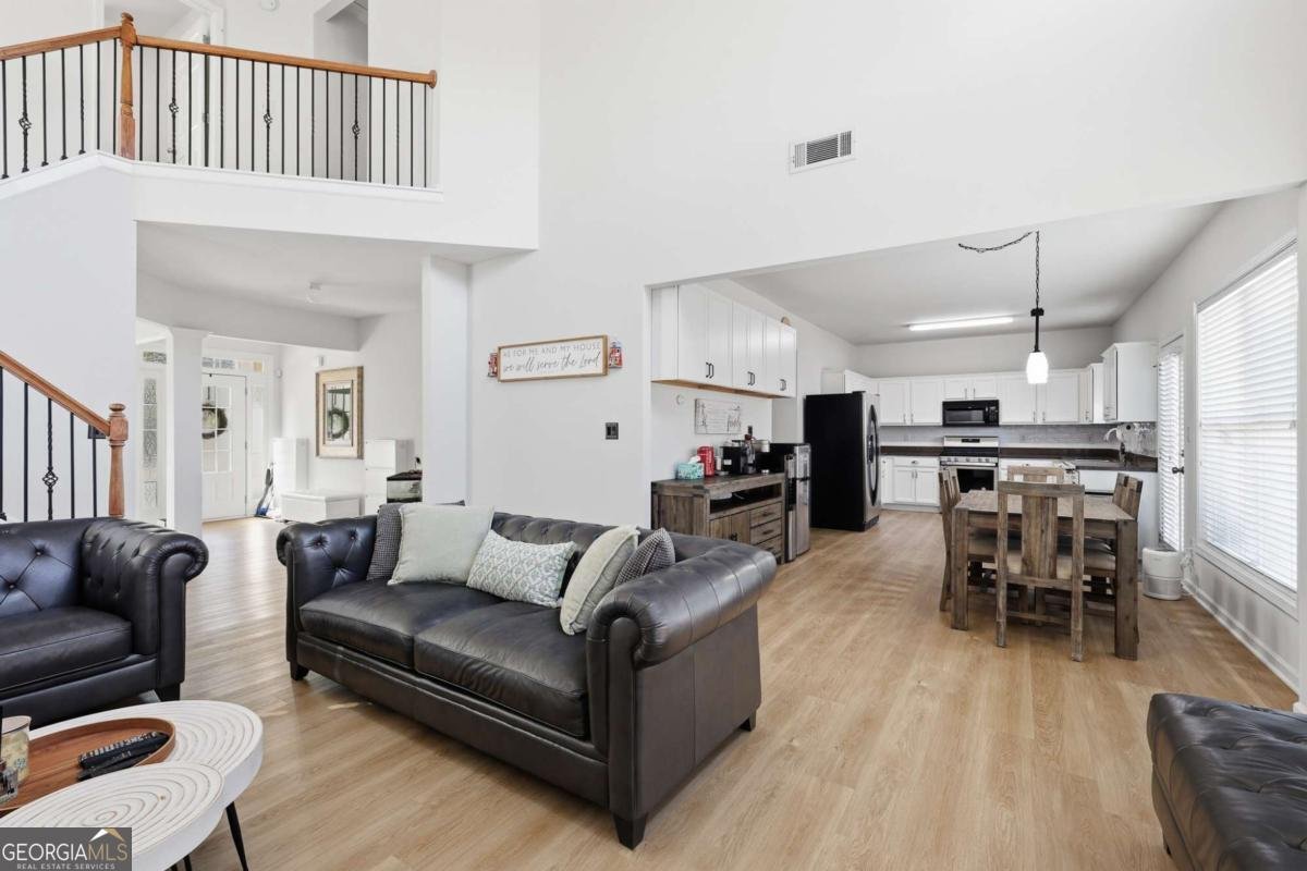 2252 Jasmine Glenn Drive Buford - Photo 8