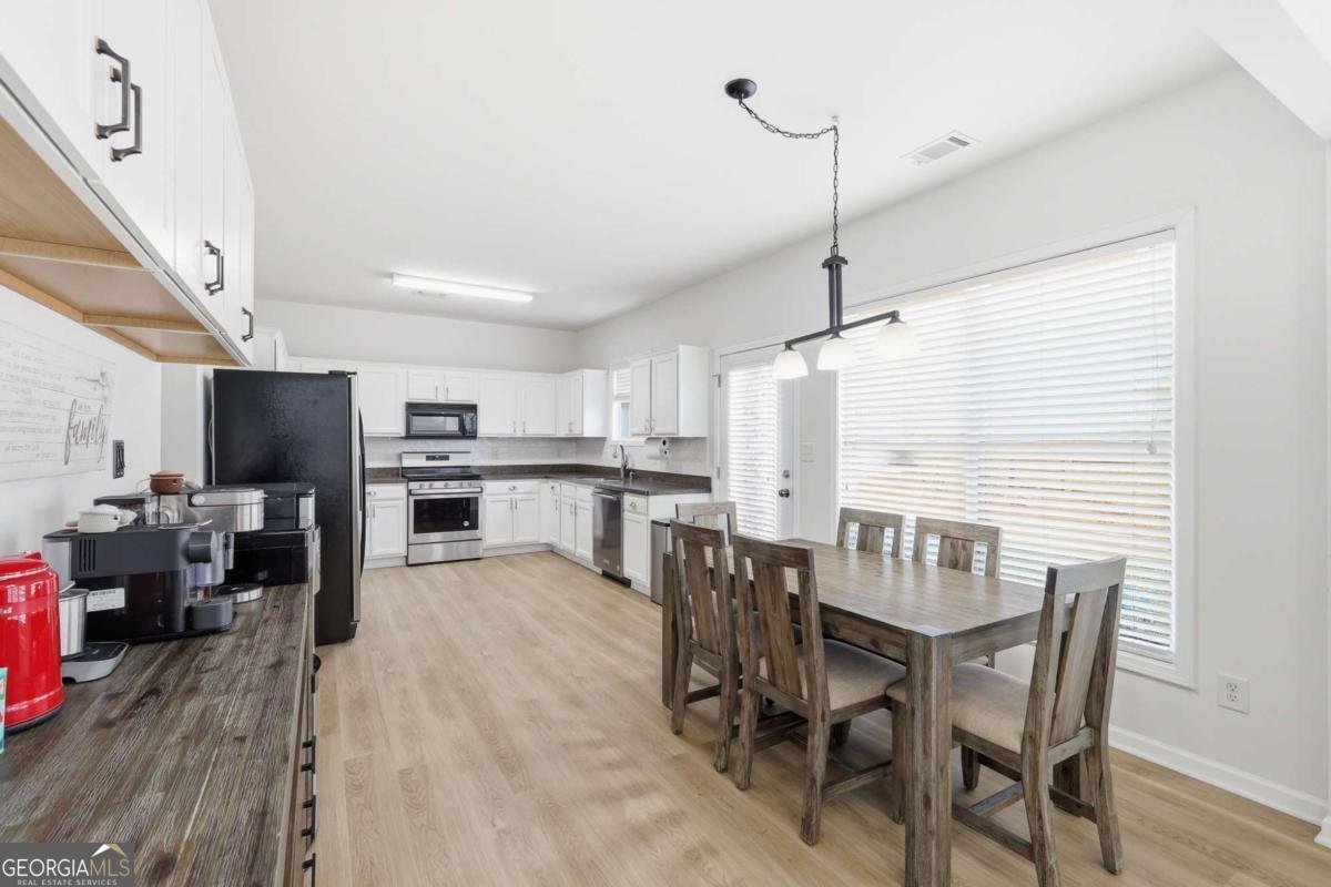 2252 Jasmine Glenn Drive Buford - Photo 9