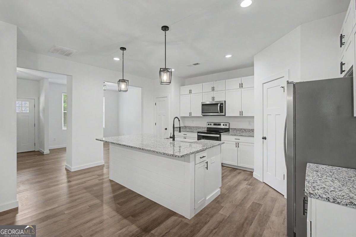 24 Rocky Circle White - Photo 10